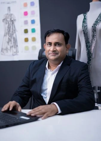 image-girish-todi